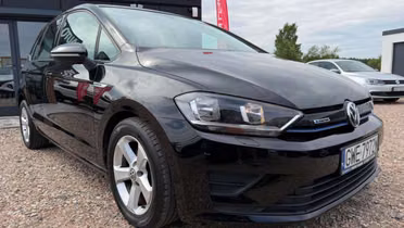 VOLKSWAGEN Golf Sportsvan