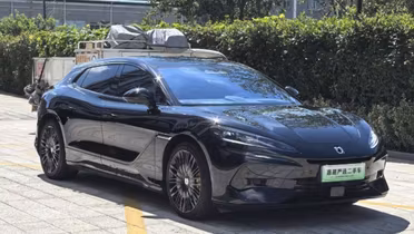DENZA Z9 GT