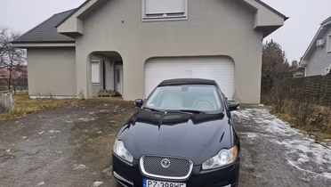 JAGUAR XF