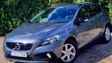 VOLVO V40 Cross Country