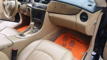 MERCEDES-BENZ CLS