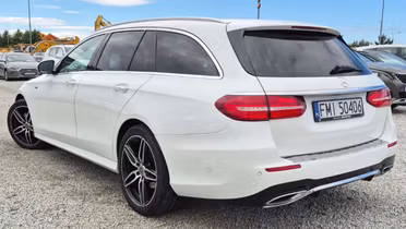 MERCEDES-BENZ E Klasa