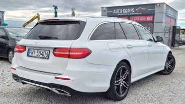 MERCEDES-BENZ E Klasa