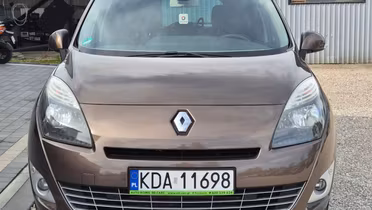 RENAULT Grand Scenic