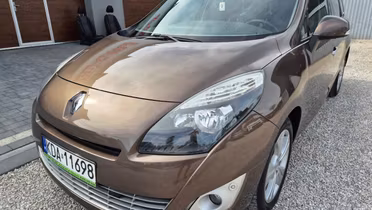 RENAULT Grand Scenic