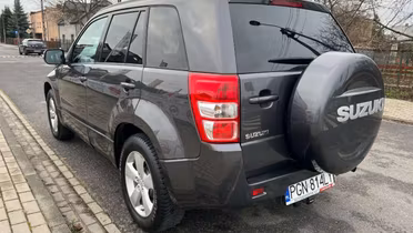 SUZUKI Grand Vitara