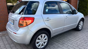 SUZUKI SX4