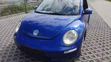 VOLKSWAGEN New Beetle