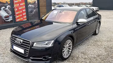 AUDI S8