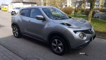 NISSAN Juke