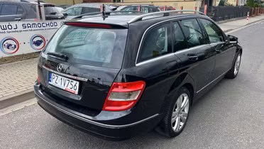MERCEDES-BENZ C Klasa