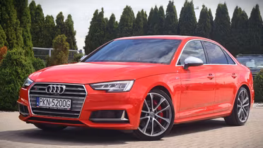 AUDI S4