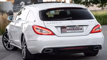MERCEDES-BENZ CLS