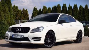 MERCEDES-BENZ C Klasa