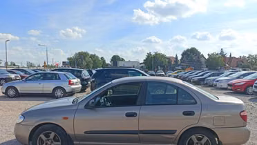 NISSAN Almera