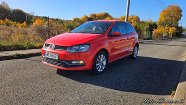 VOLKSWAGEN Polo