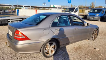 MERCEDES-BENZ C Klasa