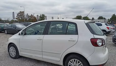 VOLKSWAGEN Golf Plus