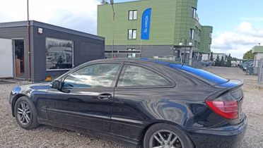 MERCEDES-BENZ C Klasa