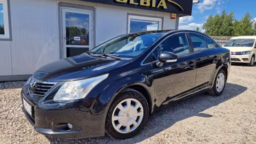 TOYOTA Avensis