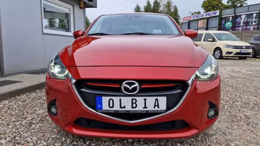 MAZDA 2