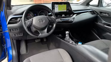 TOYOTA C-HR