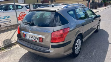 PEUGEOT 407