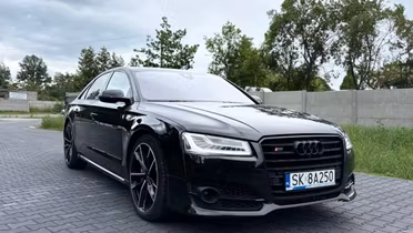 AUDI S8