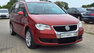 VOLKSWAGEN Touran
