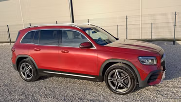 MERCEDES-BENZ GLB