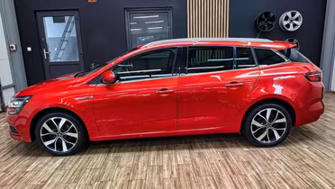 RENAULT Megane