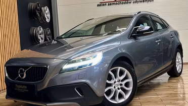 VOLVO V40 Cross Country