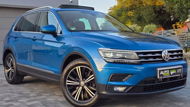 VOLKSWAGEN Tiguan