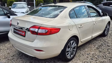 RENAULT Fluence