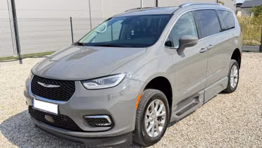 CHRYSLER Pacifica