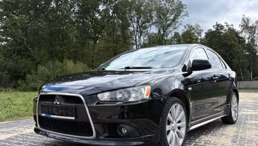 MITSUBISHI Lancer