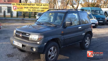 MITSUBISHI Pajero Pinin