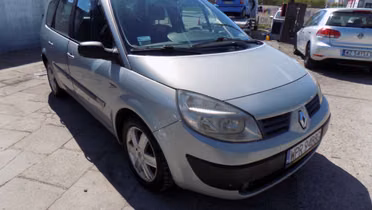 RENAULT Scenic