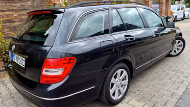 MERCEDES-BENZ C Klasa