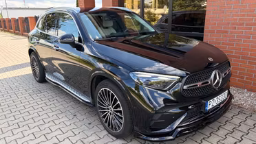 MERCEDES-BENZ GLC