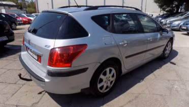 PEUGEOT 407