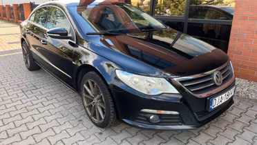 VOLKSWAGEN Passat CC