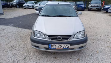 TOYOTA Avensis