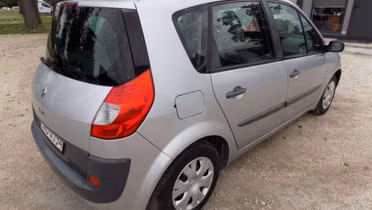 RENAULT Scenic
