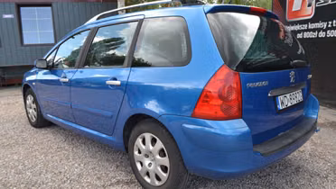 PEUGEOT 307