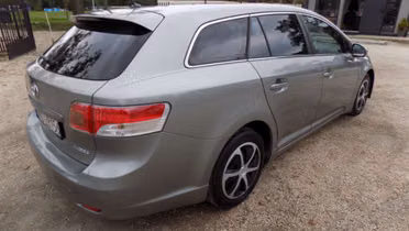 TOYOTA Avensis