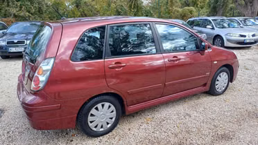 SUZUKI Liana