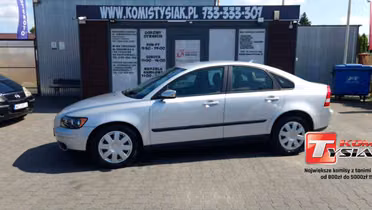 VOLVO S40
