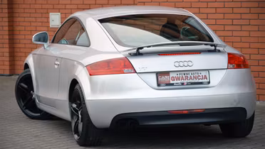 AUDI TT