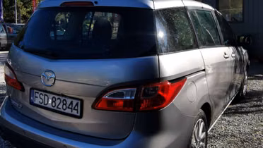 MAZDA 5